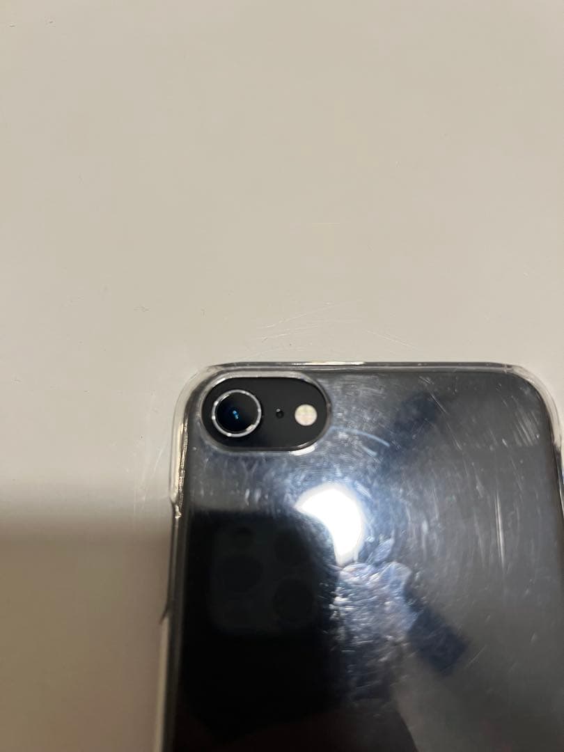 ★送料無料★iPhone8★SIMフリー 64ＧＢブラック　画面割れ