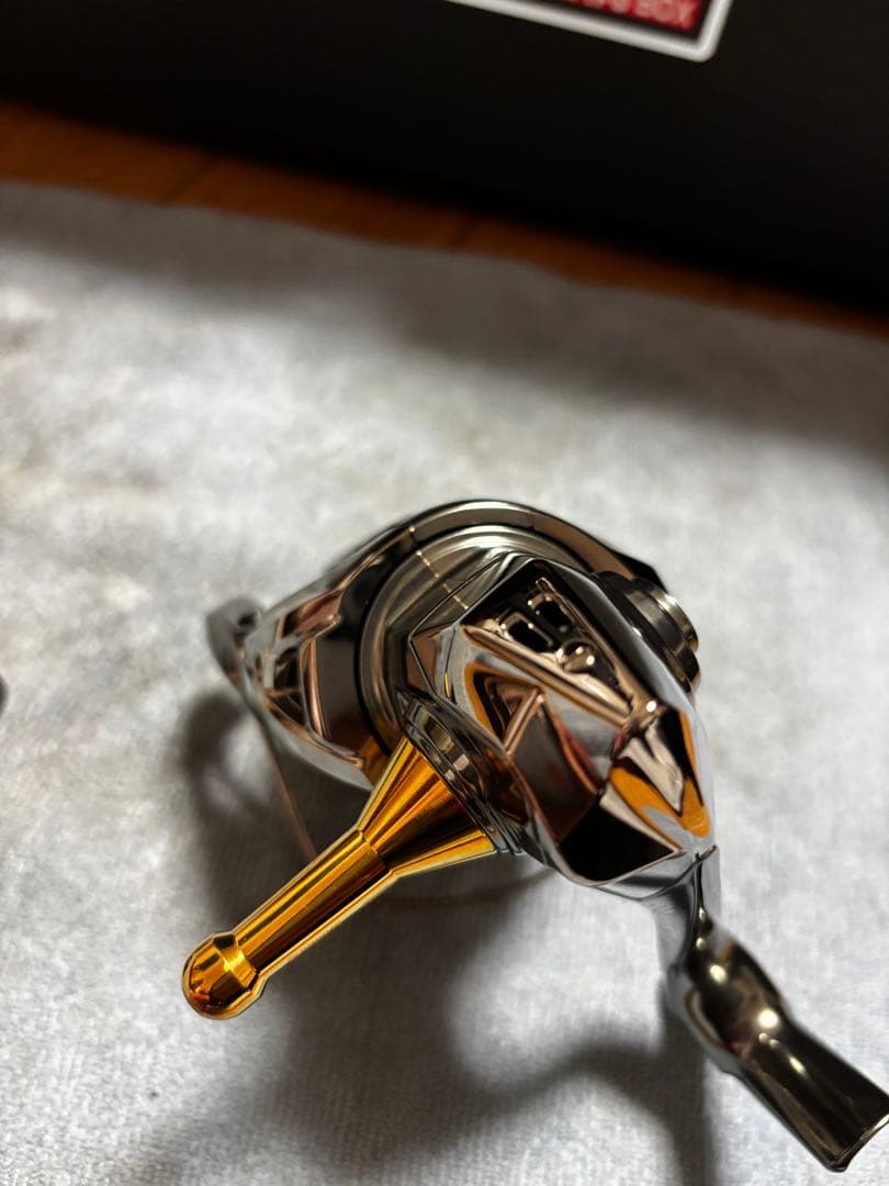 現行シマノ22ステラ4000xgほぼ新品