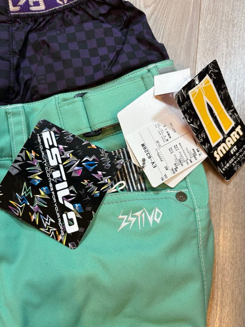 【新品タグ付き】ROXY×ESTIVO スノボウェア 上M下L