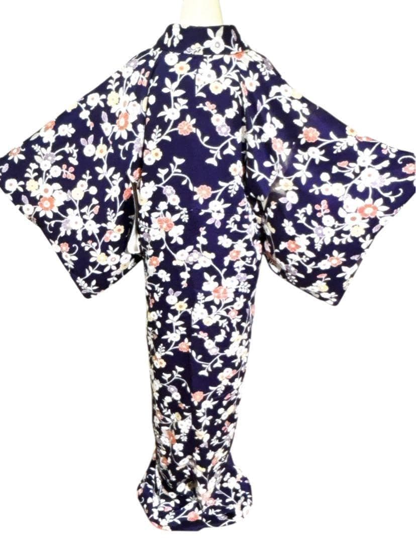 A112愛華 着物 小紋　絞り　辻ヶ花　正絹　美品　身丈162cm