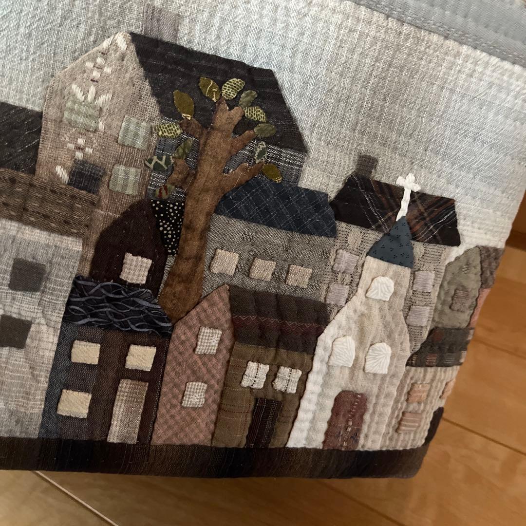 パッチワークの収納ケース