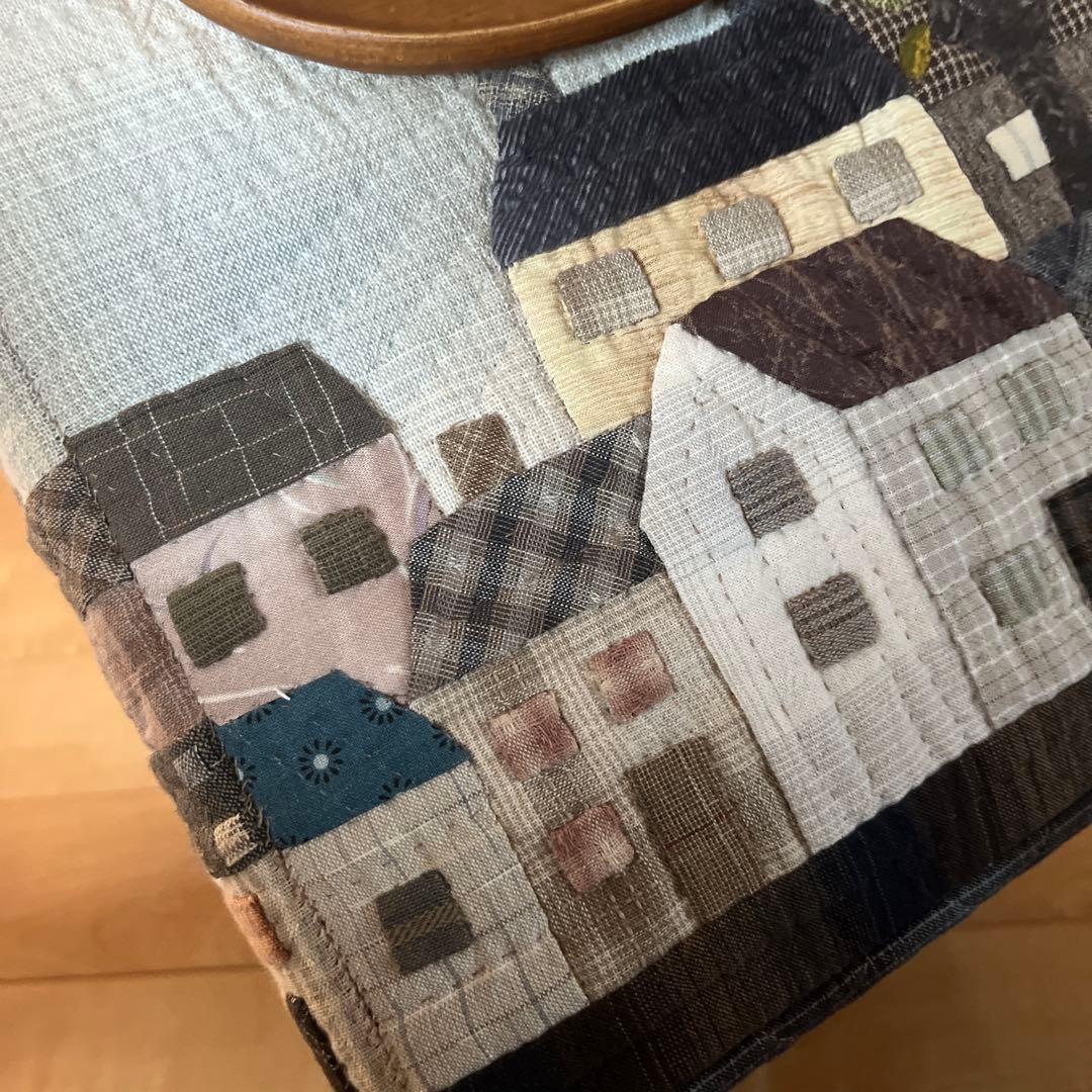 パッチワークの収納ケース