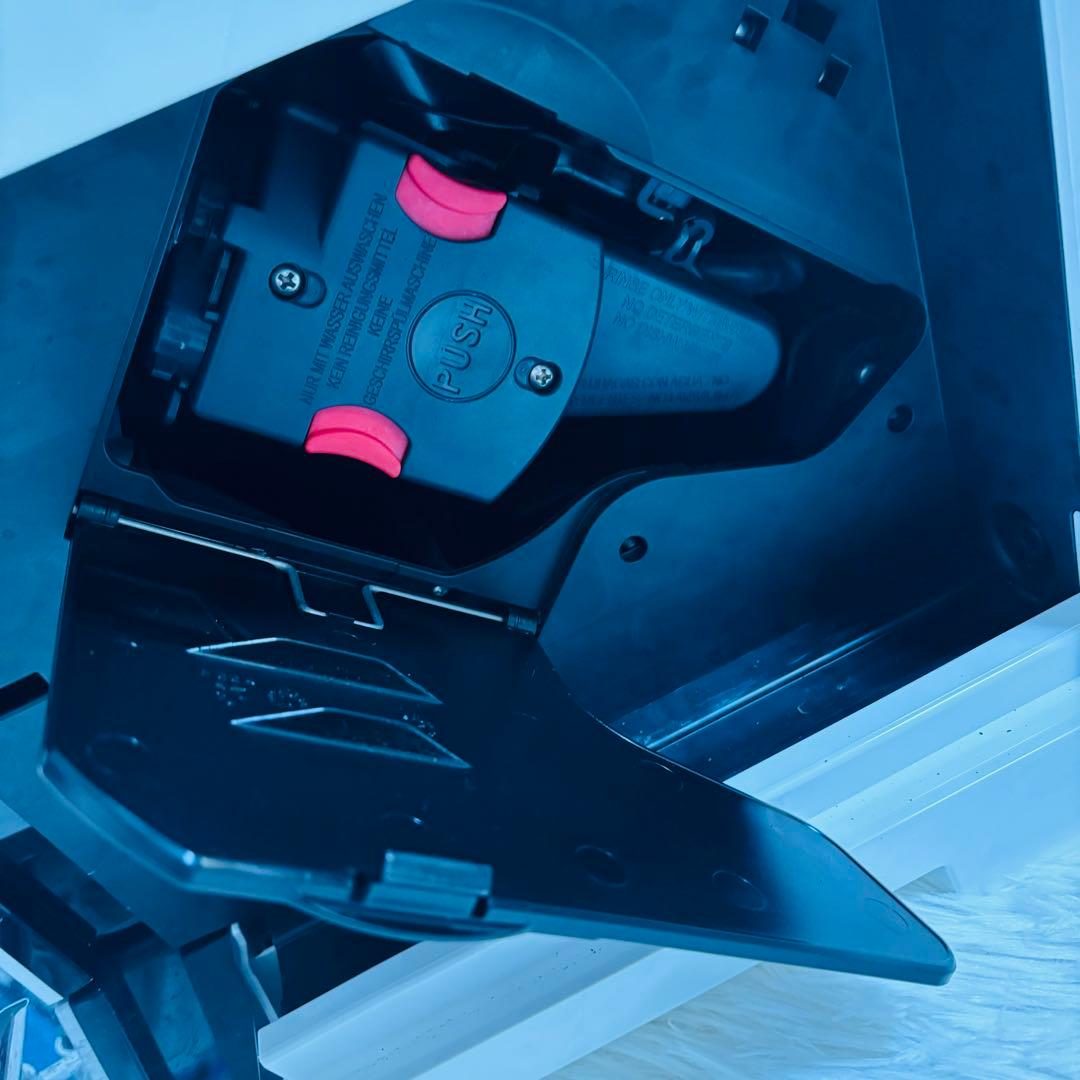 デロンギ エレッタカプチーノイーヴォ ECAM46860W