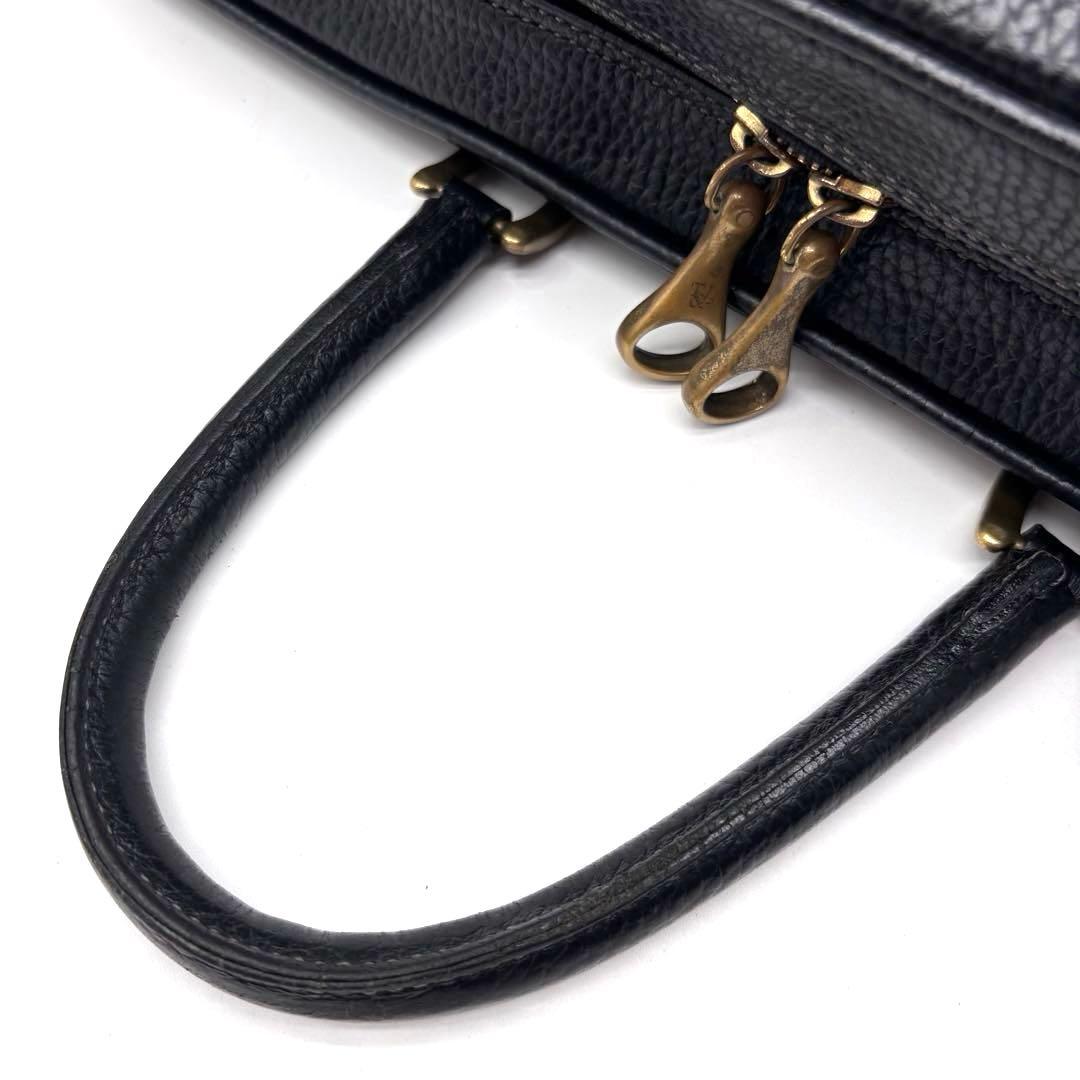 トフアンドロードストーン　Vブリーフ　ビジネスバッグ　A4可　レザー