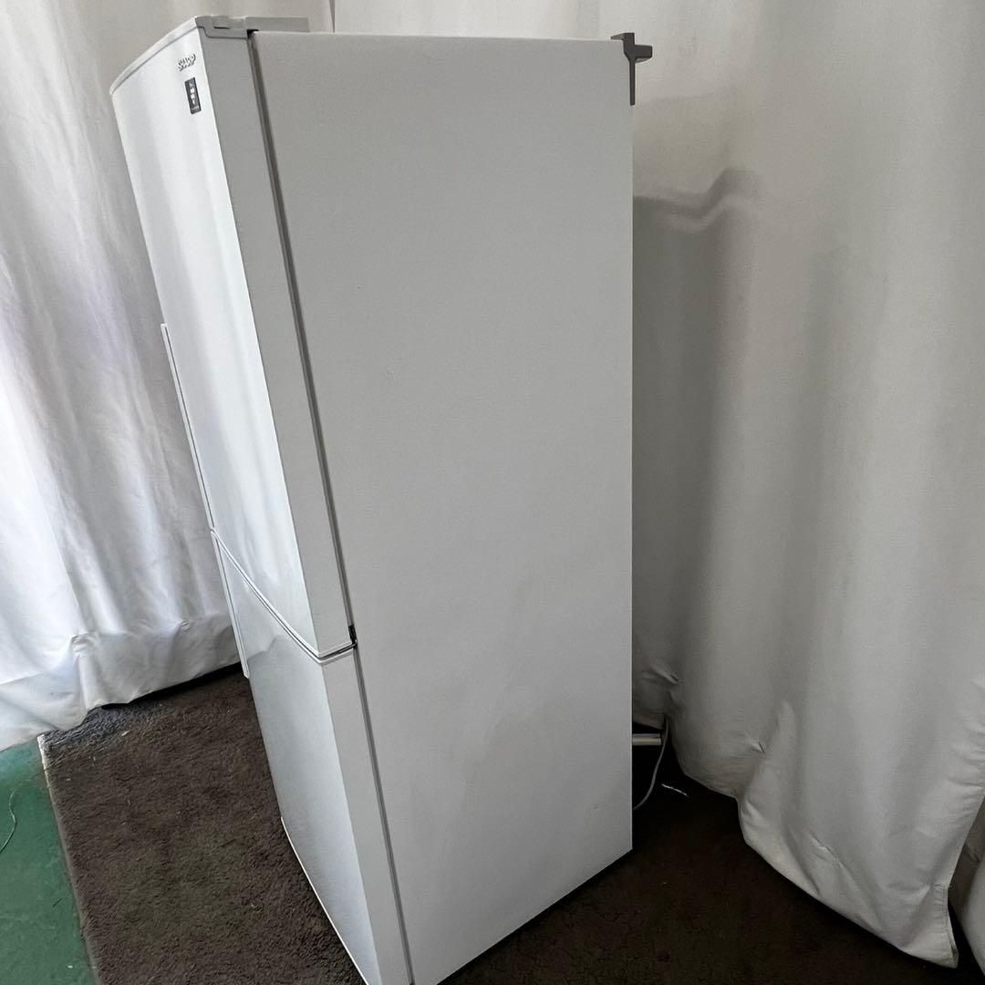 ★127 冷蔵庫　シャープ 大容量　白　安い　中古　同棲　一人暮らし　設置無料