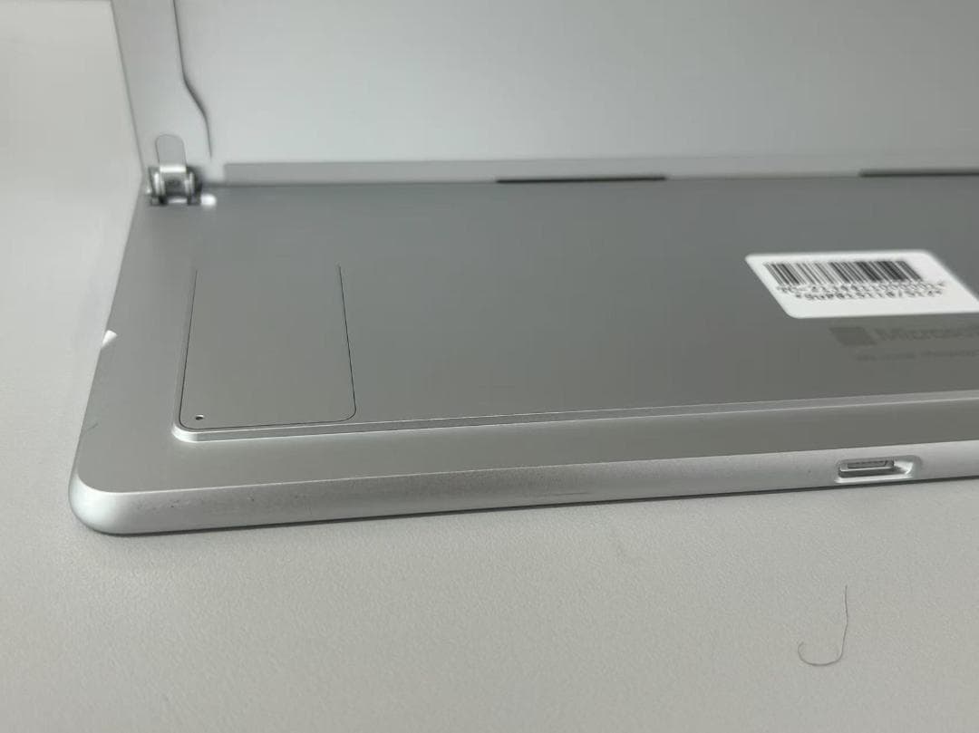 美品SurfacePro8 Core i5-1145G7 SSD 512GB