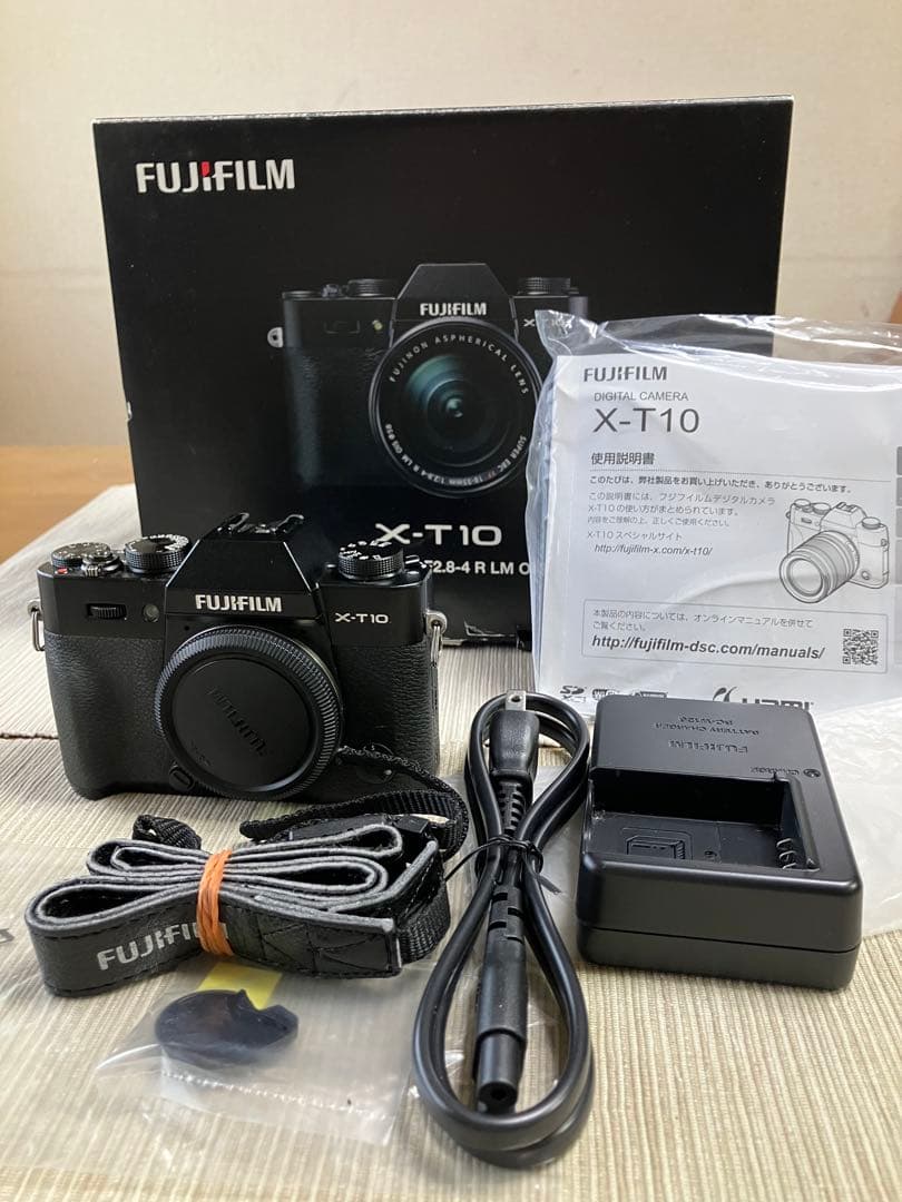 【ジャンク品】FUJIFILM X-T10 ブラックレンジファインダーカメラ