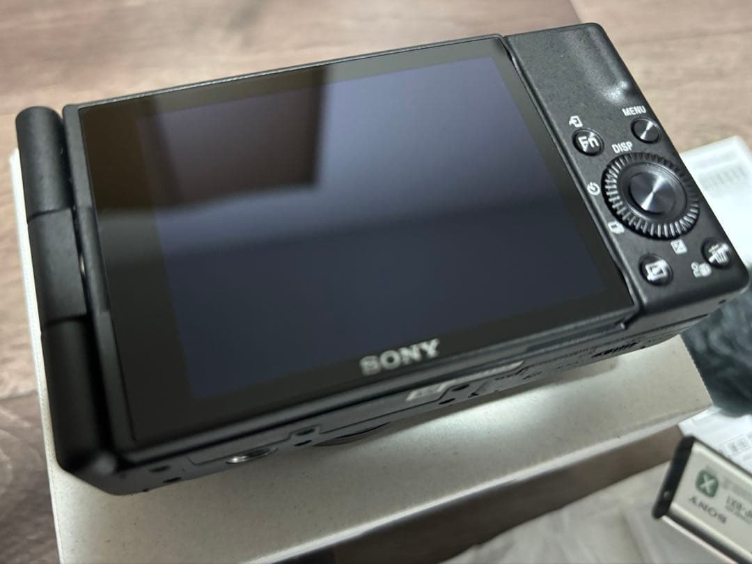 SONY デジタルカメラ ZV-1M2