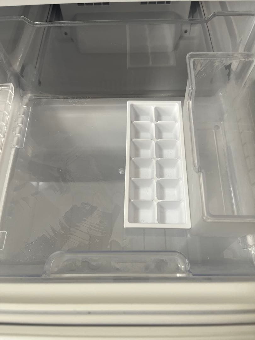 【美品】2021年製 SHARP 冷蔵庫SJ-D18G-W 179ℓ 2ドア