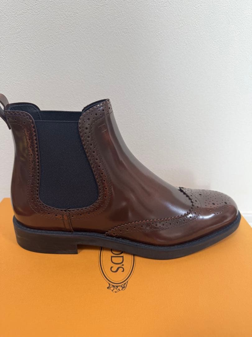 ち*ち様 新品！tod's トッズ　ショートブーツ　38 サイドゴアブーツ