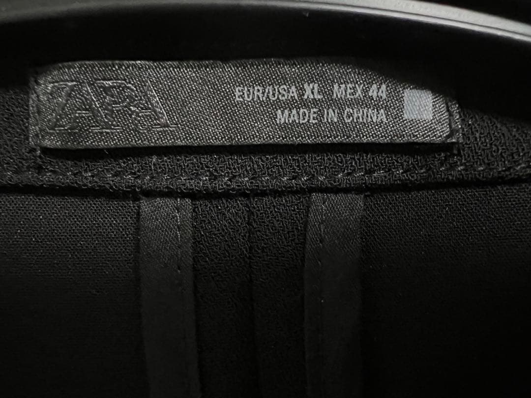 新作ZARA　RELAXED FIT スーツブレザー