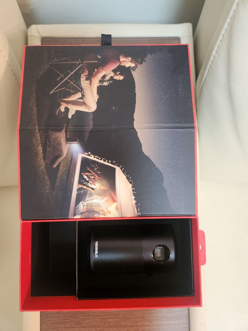 NEBULA Capsule Pro ポケットプロジェクター