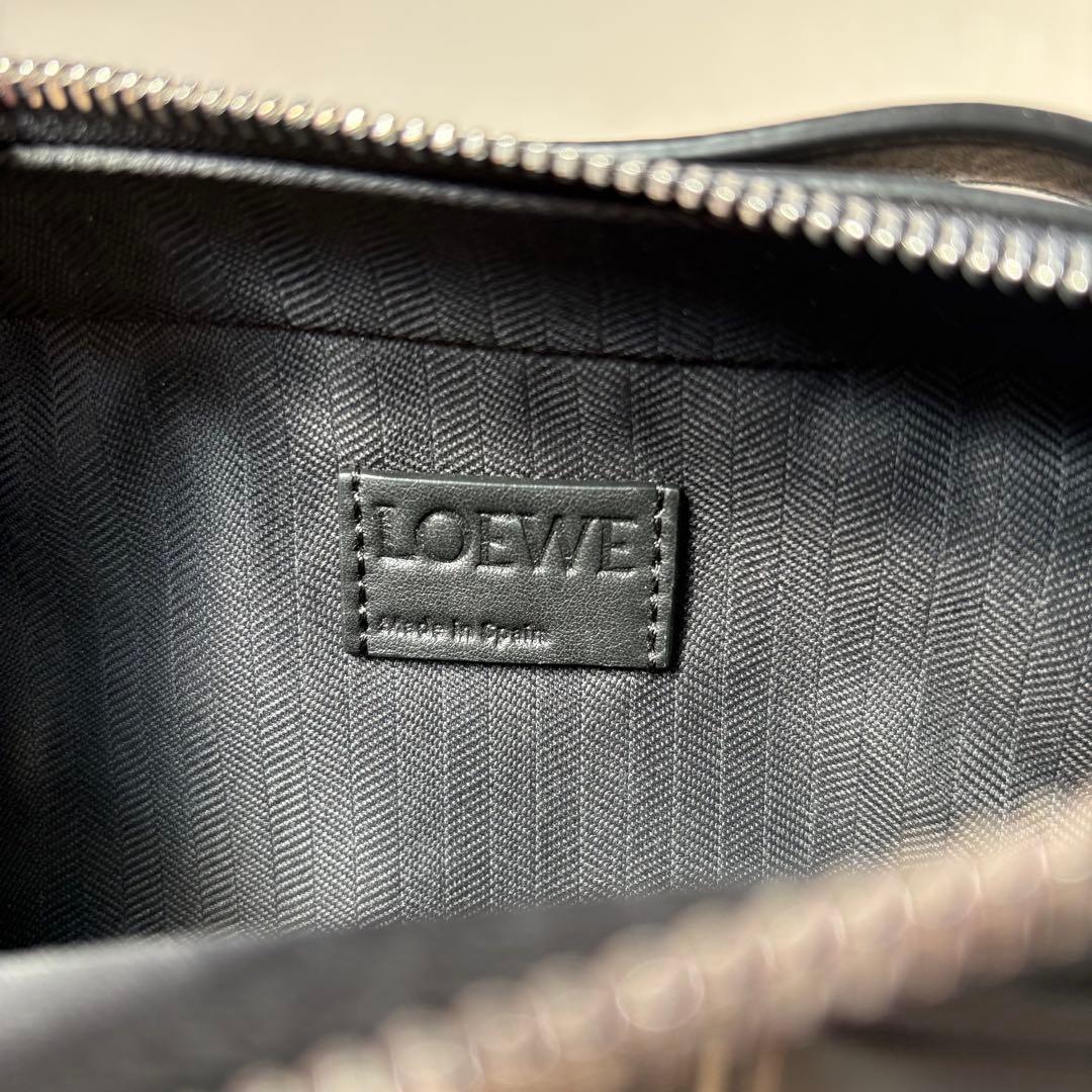 極美　LOEWE　ロエベ　2way クロスボディ　カメラバッグ　ショルダーバッグ