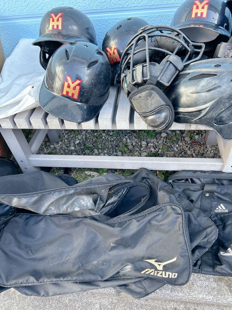 ☆早い者勝ち‼️野球のヘルメット キャッチャー防具一式 セット☆