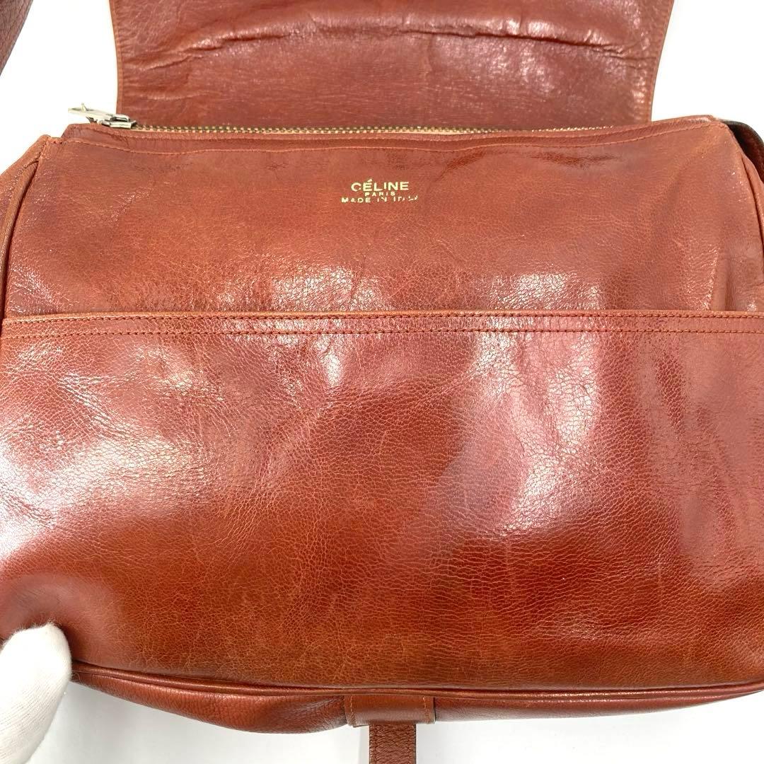 美品✨CELINE セリーヌ ショルダーバッグ 馬車 金具 レザー ブラウン