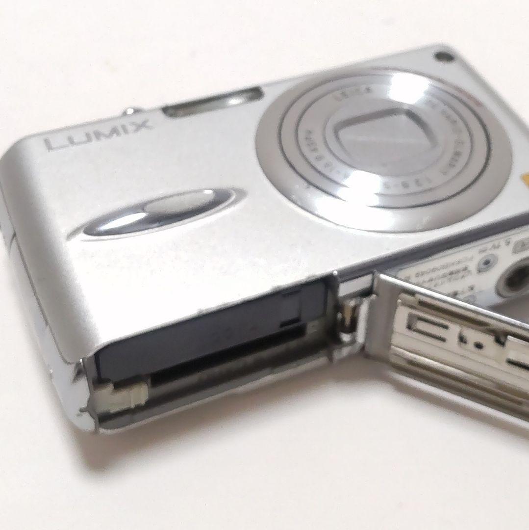 動作確認済み パナソニック LUMIX DMC-FX01 オールドコンデジ