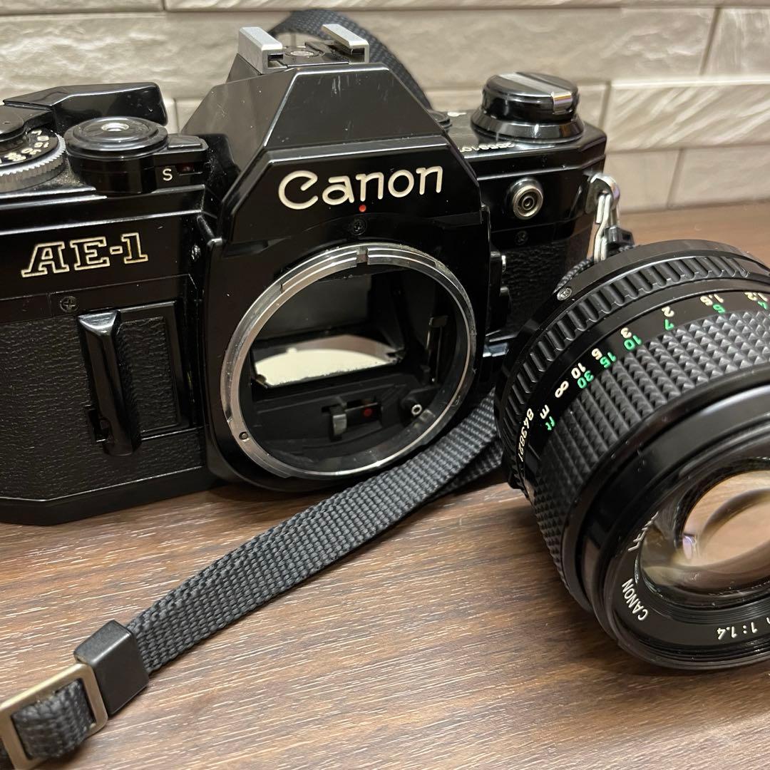 Canon AE-1 フィルムカメラ Lens FD 50mm f/1.8