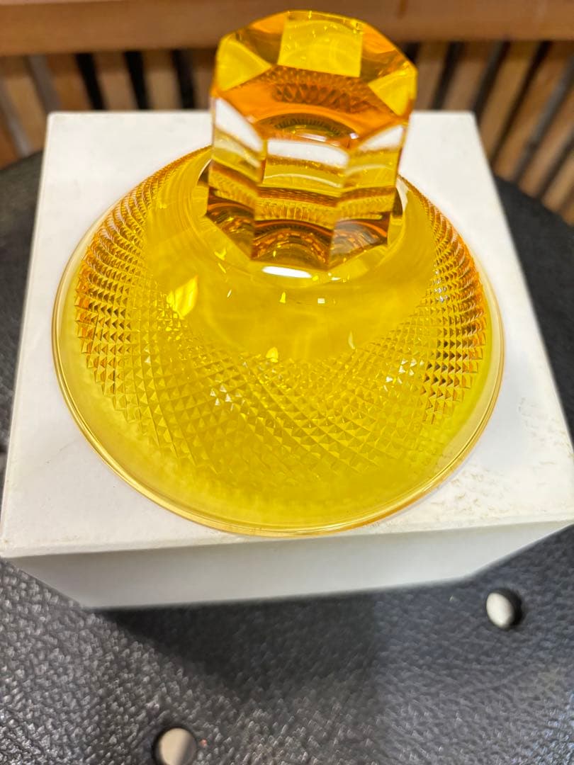 超美品 江戸被切子 二代 岳茂 作品ダイヤモンドカット 黄色 激安投売り
