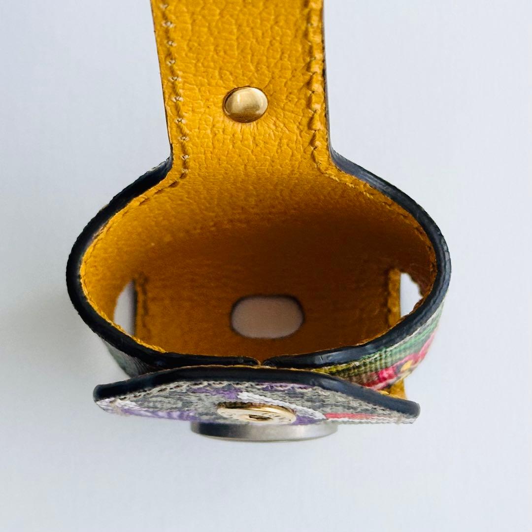 【希少×美品】GUCCI グッチ AirPodsケース GGフローラ チャーム