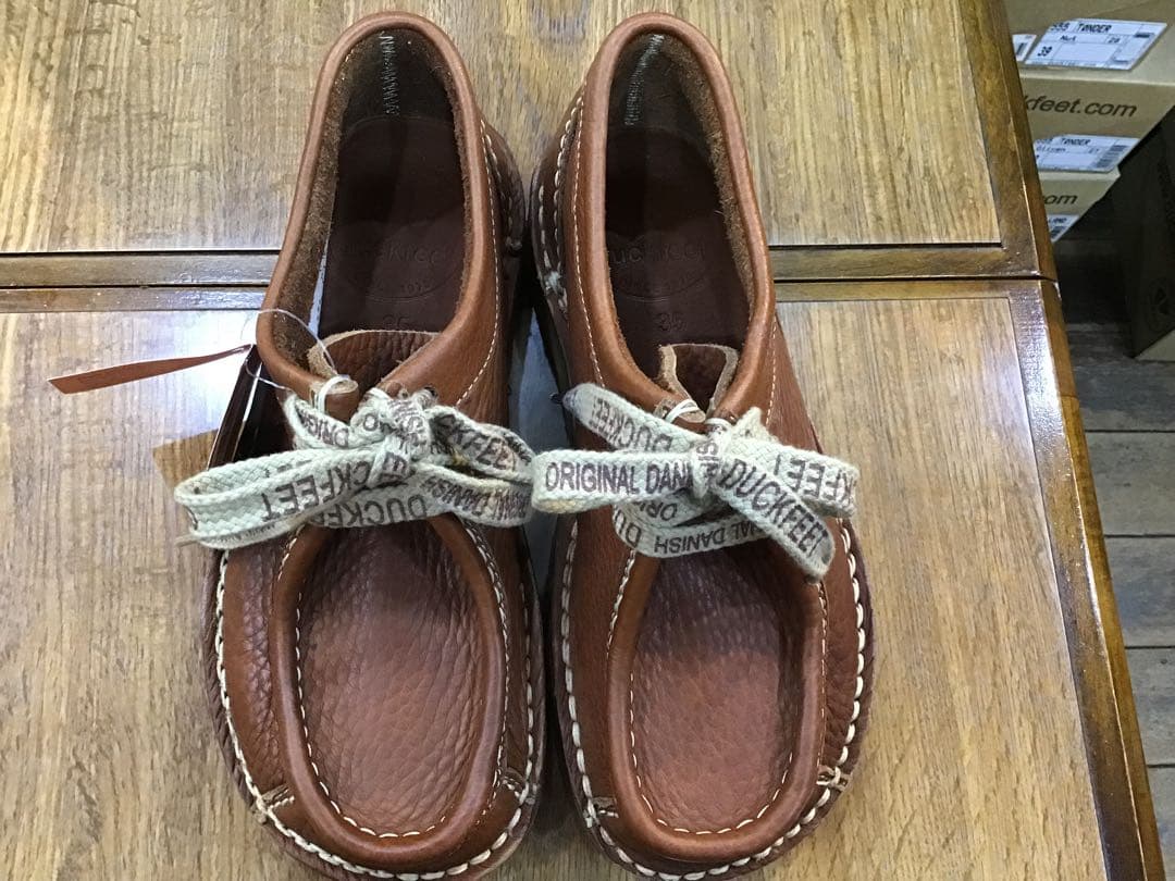 ダンスク(ダックフィート)555ＮＵＴ42新品定価¥42900