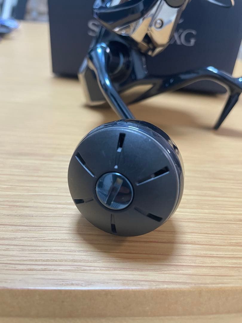 24STRADIC SW4000XG スピニングリール SHIMANO