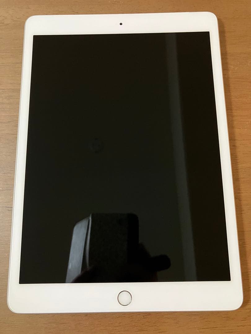 【最大容量100%】iPad 第8世代 Wifi+Cellular 32GB