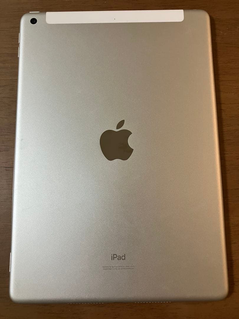 【最大容量100%】iPad 第8世代 Wifi+Cellular 32GB