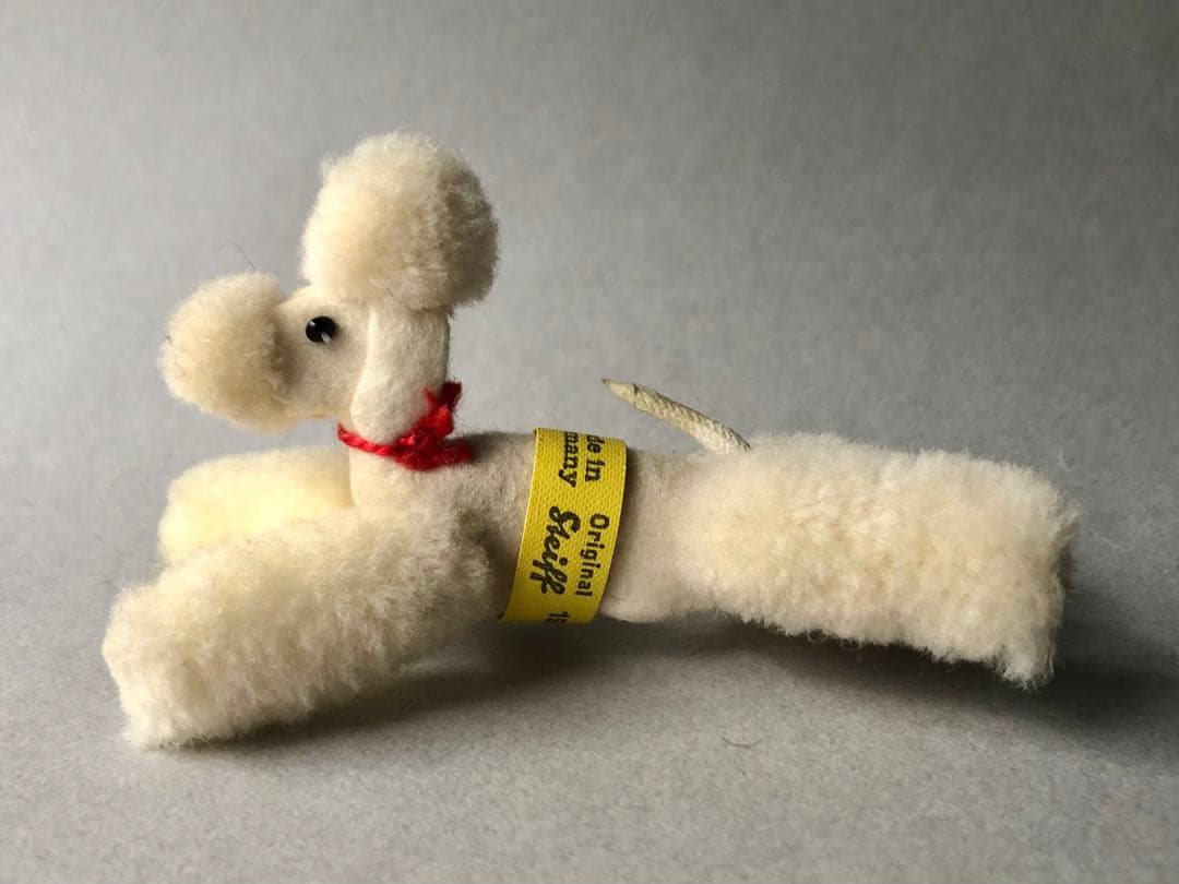 Steiff ポンポンプードル　ホワイト