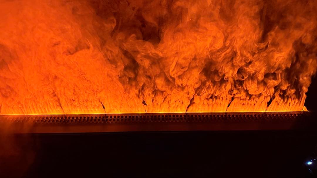 QUADS LEDリラクシングライト加湿器 LUXFLAME QS329DW中古