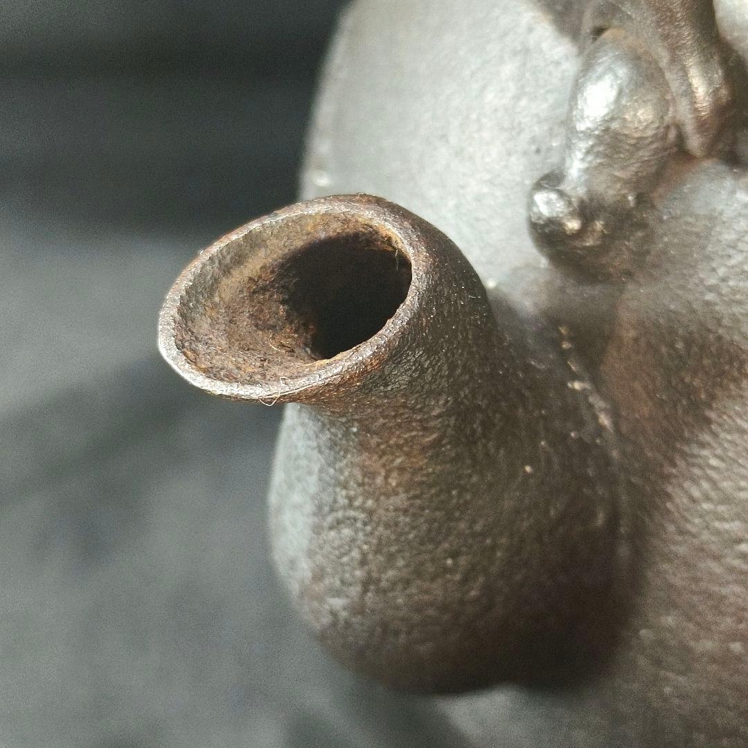 茶道具 鉄瓶 南部鉄器 山形鋳物 長文堂 唐獅子牡丹文鉄瓶 斑紫銅蓋 虫食い摘み