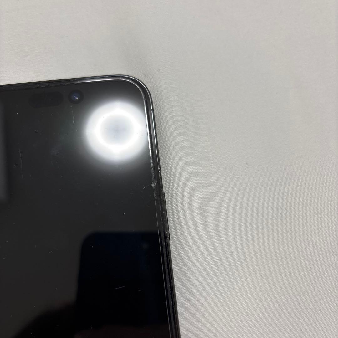 Apple iPhone 14 Pro 本体