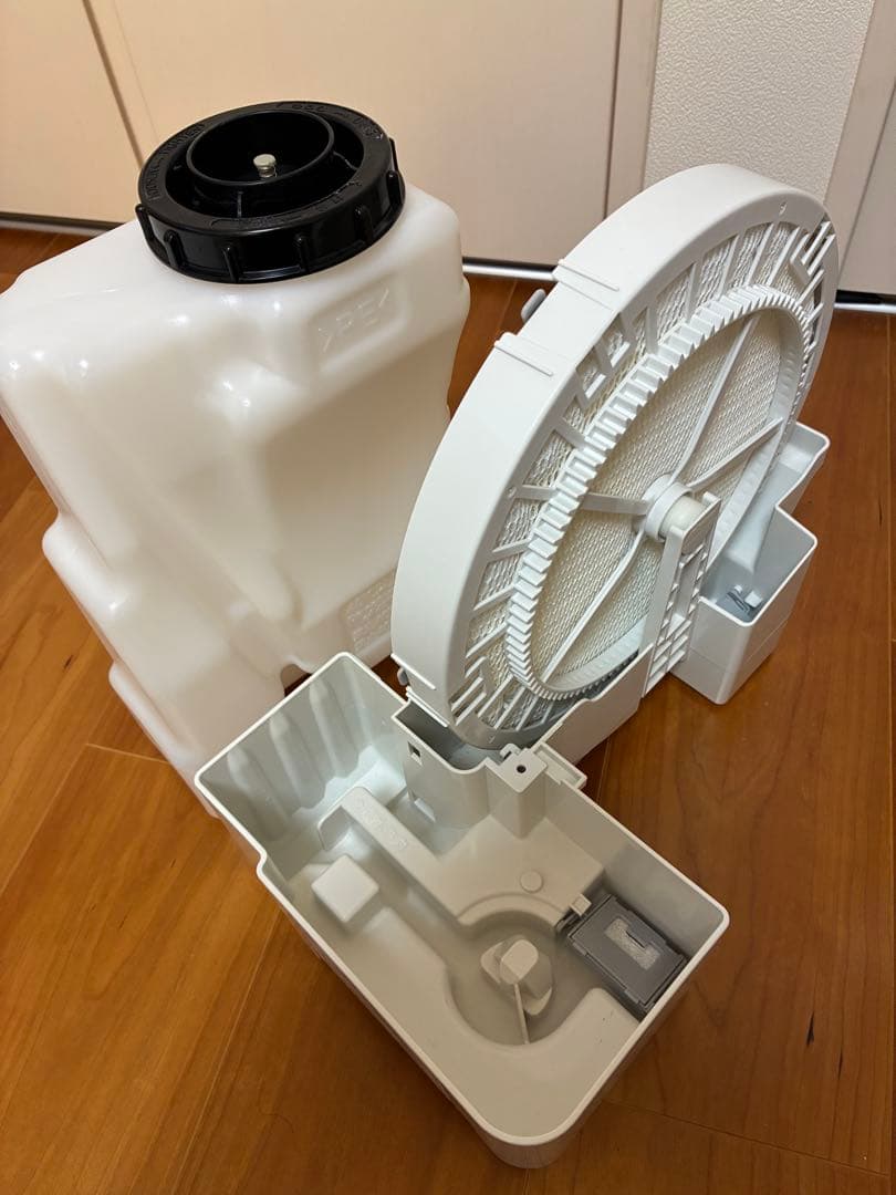 ジアイーノ 次亜塩素酸空間清浄機 ホワイト F-MVB23-WZ 12畳相当