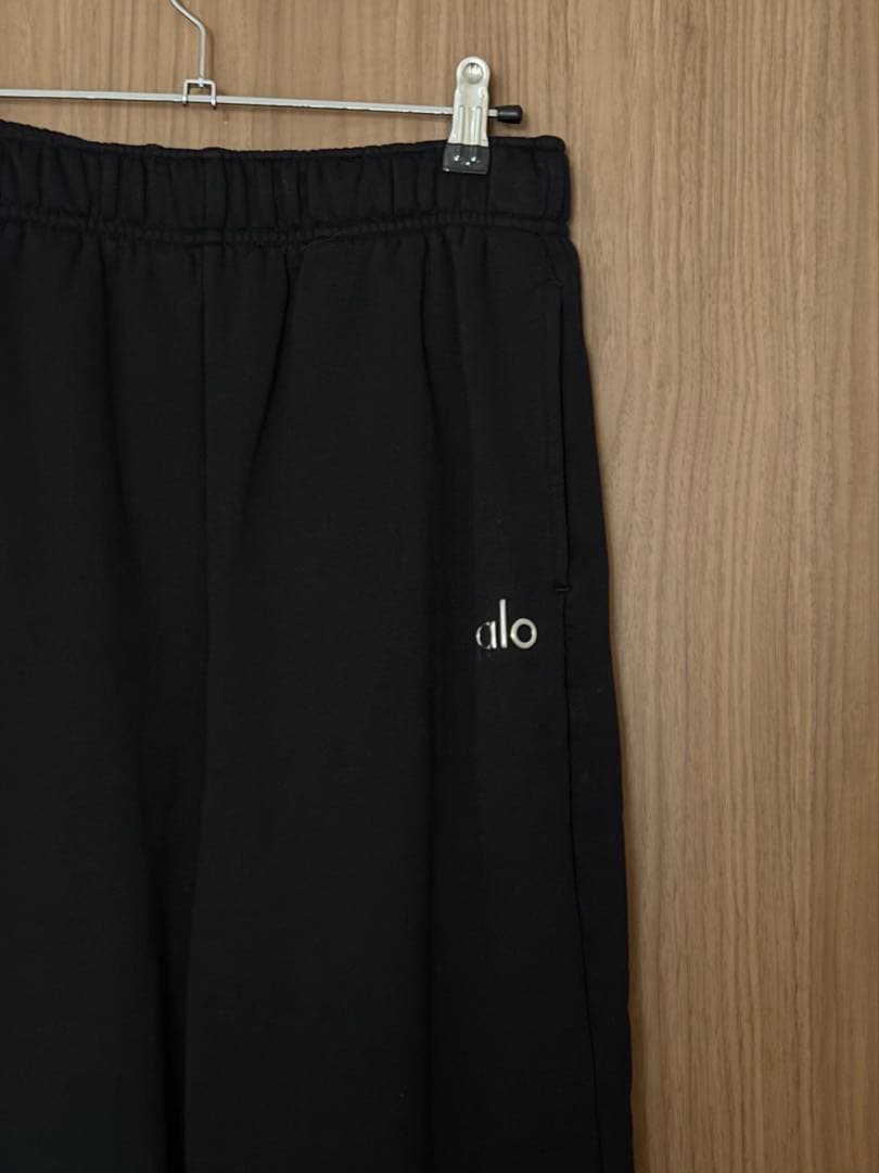 ALO Yoga セットアップ