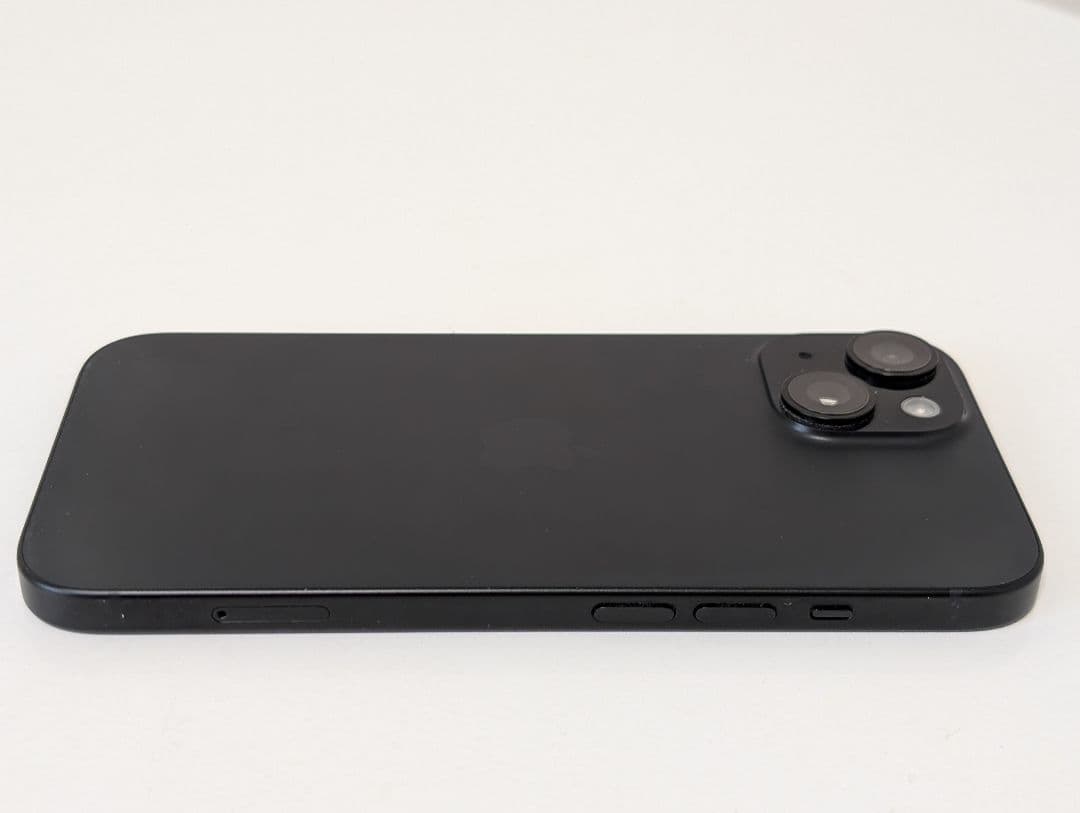 iPhone15（一括購入品）バッテリー89%+ ELECOM ケース 付き