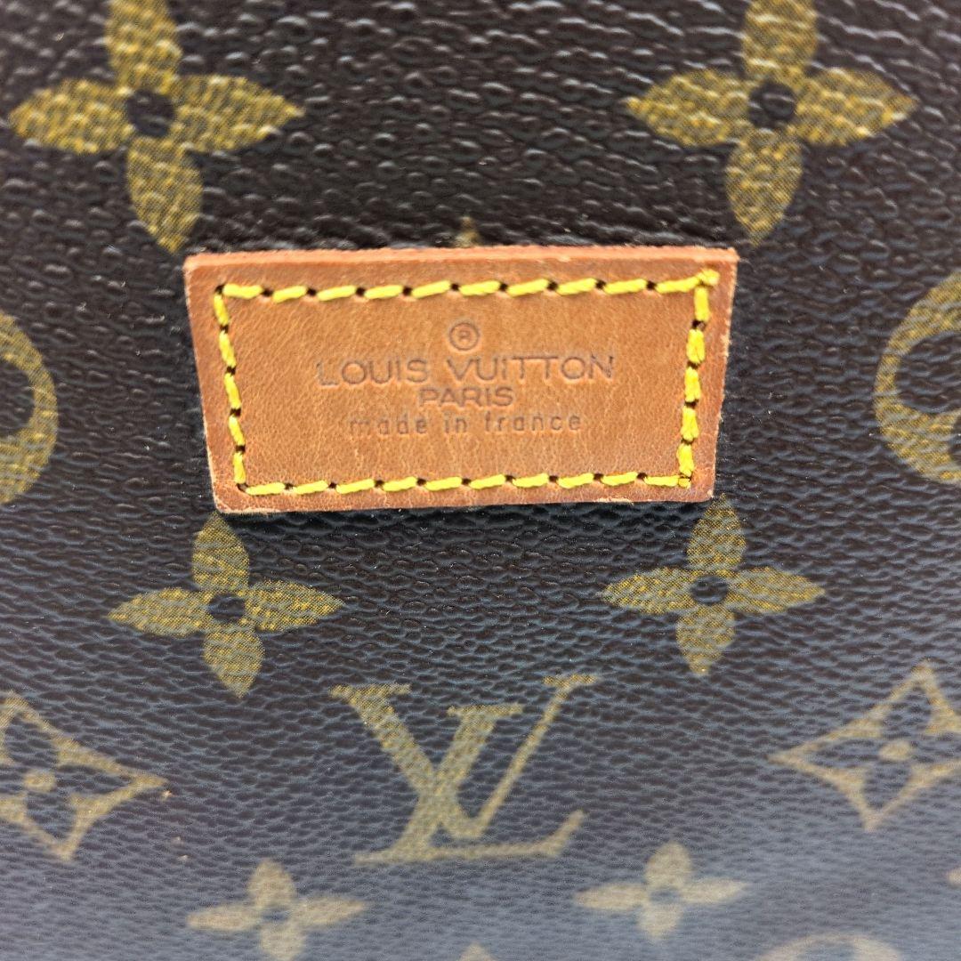 土日限定セール✨ルイ ヴィトン／モノグラム ソミュール43 ショルダーバッグ
