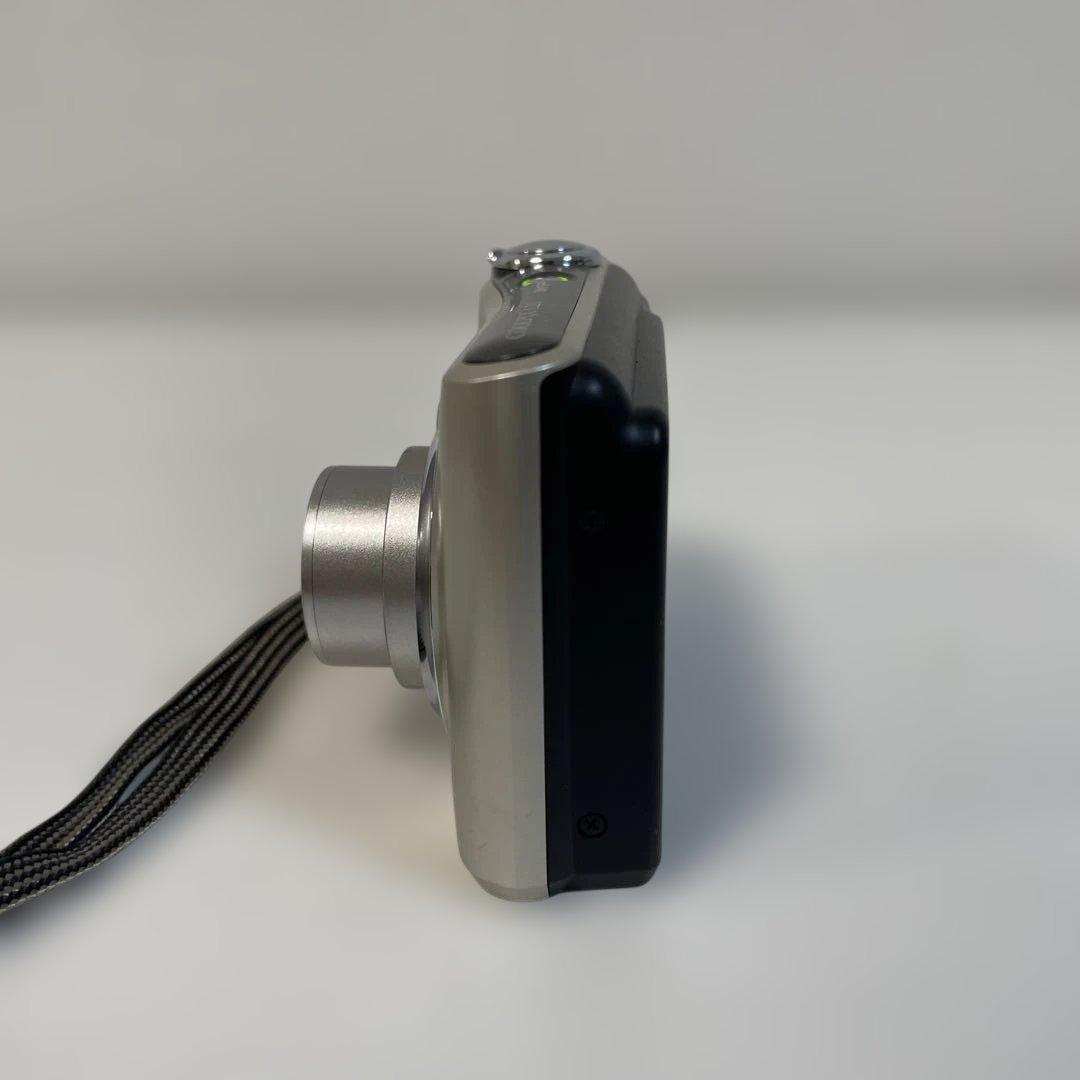 Nikon COOLPIX 8.0メガピクセル デジタルカメラ