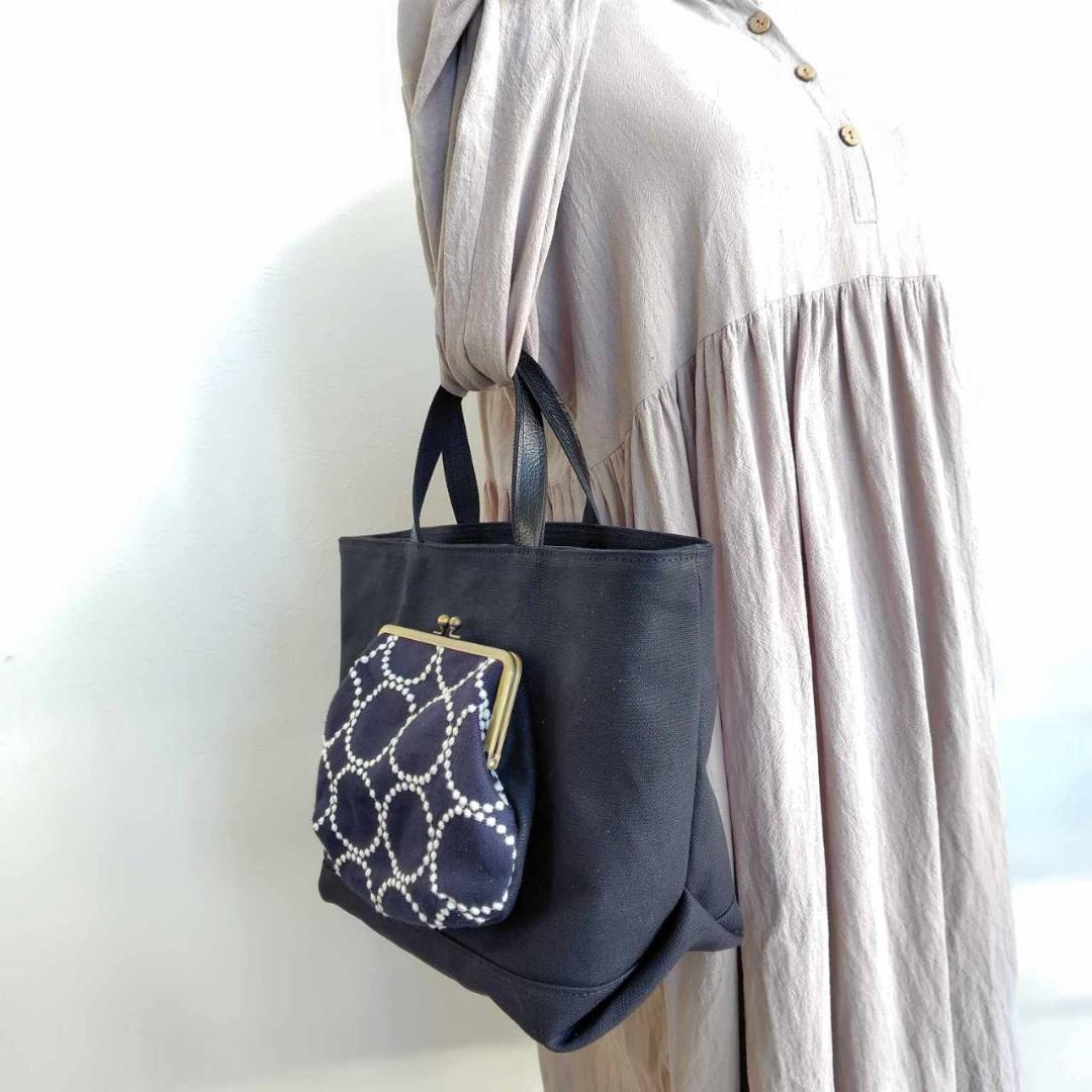 coffee様 /2025タンバリンネイビー×白/がま口ポケット付きMSトート