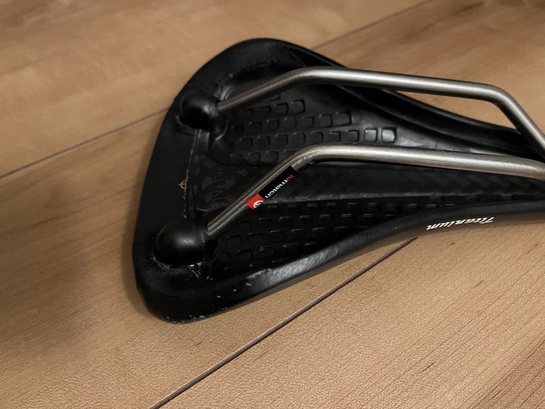 セライタリア FLITE 1990 Titanium BLK