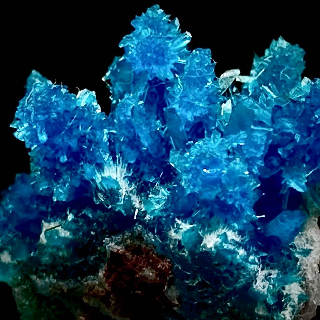 ＊*＊様 ペンタゴナイト　原石　鉱物標本　天然石　127