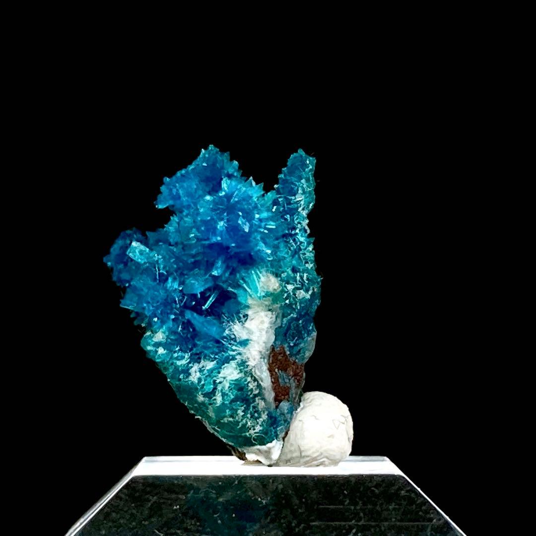 ＊*＊様 ペンタゴナイト　原石　鉱物標本　天然石　127