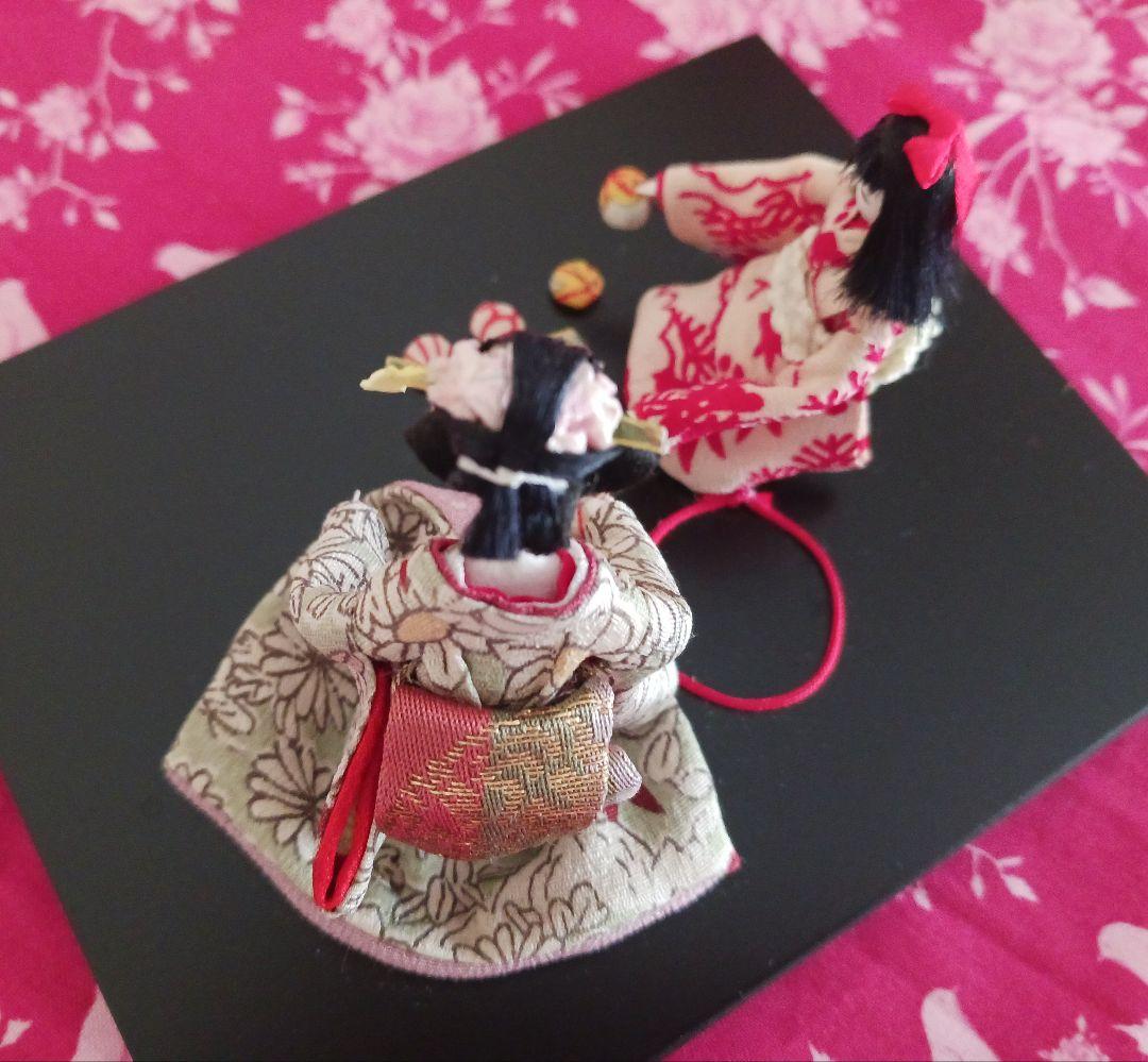 芦屋 ちぐさ人形「お手玉遊び」