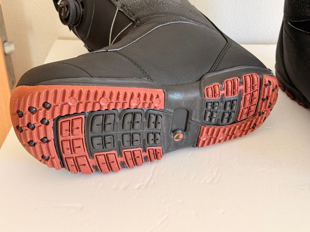 美品　Burton RULER BOA 27.5 18-19モデル