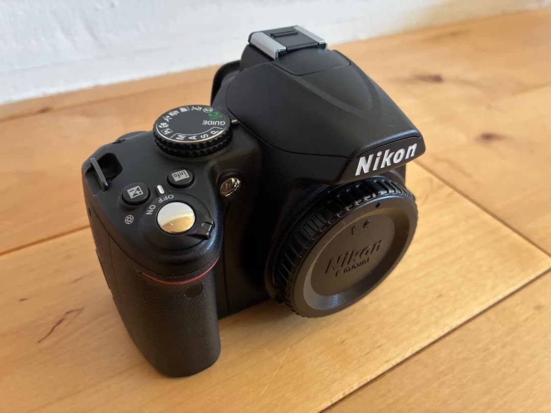 ショーン　Nikon D3000　18-55 VR Kit