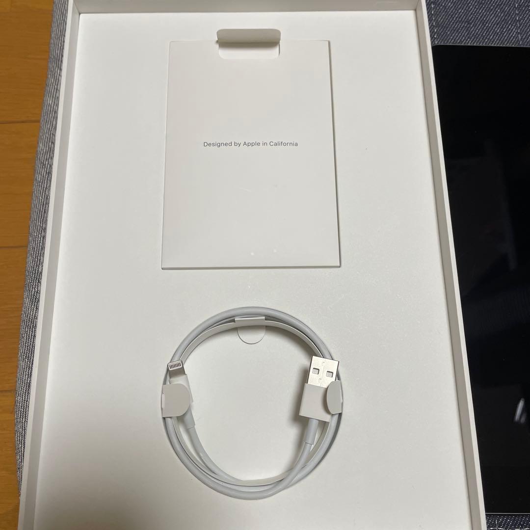 iPad 第7世代 32GB Wi-Fiモデル 箱付き