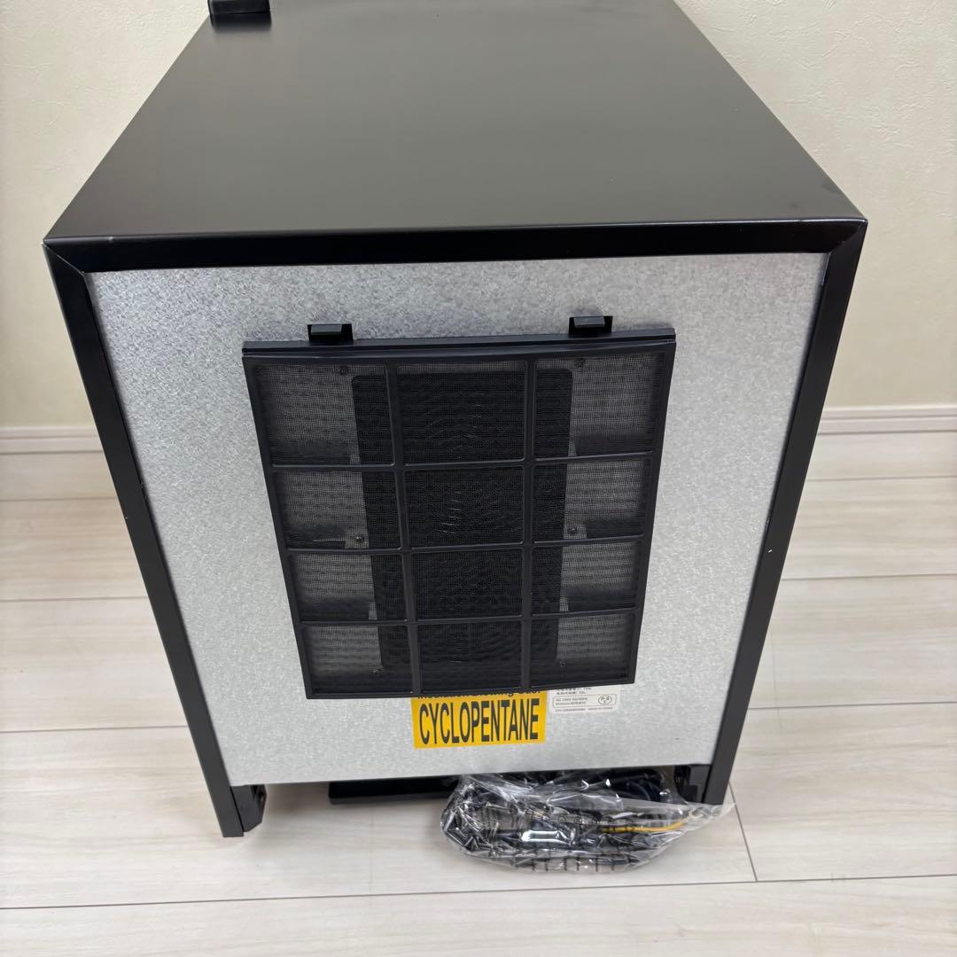 ❤️1品限り❤️ミニ冷蔵庫 小型 33L お洒落 透明ガラスドア ペルチェ式 1ドア