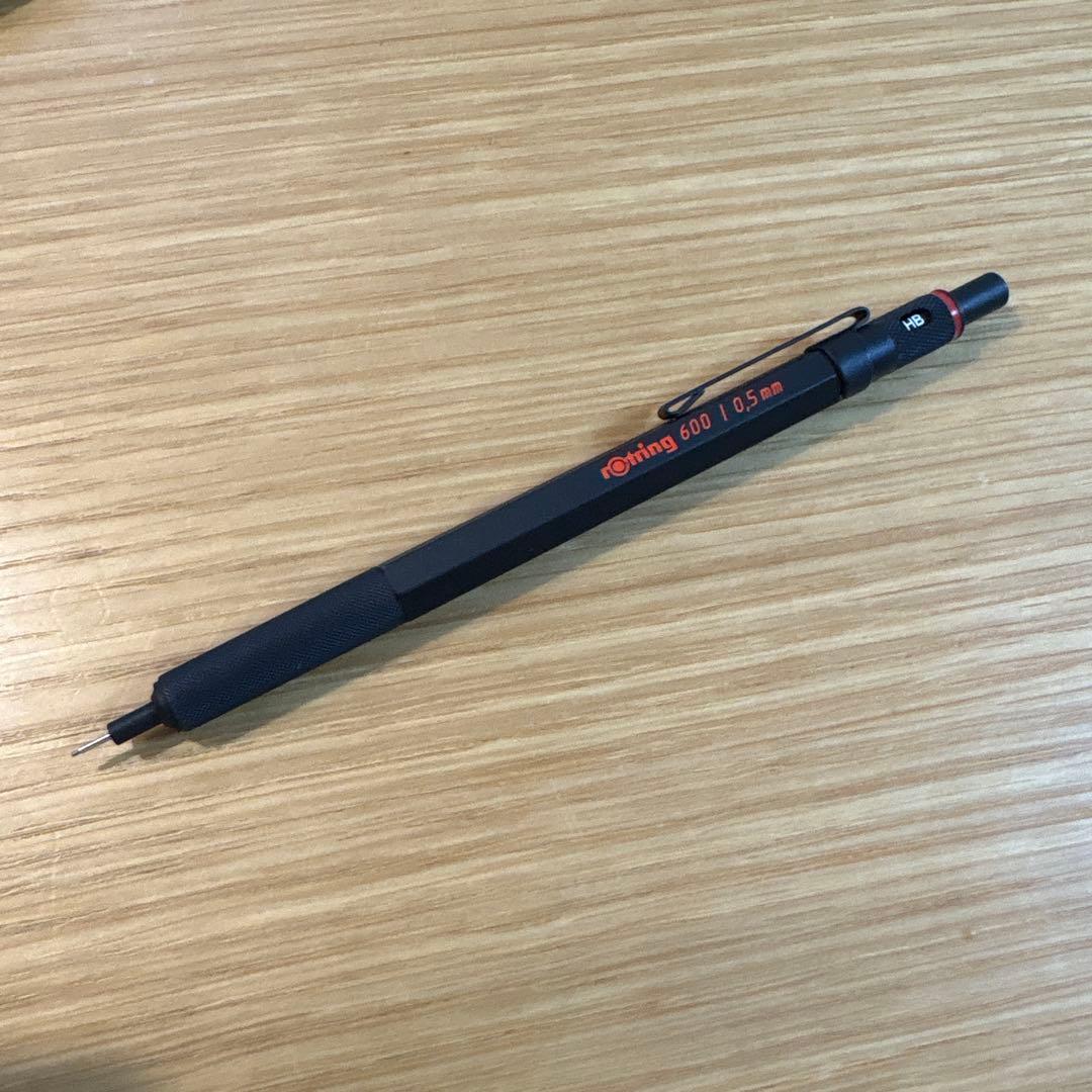 シャーペンまとめ売り筆箱付き