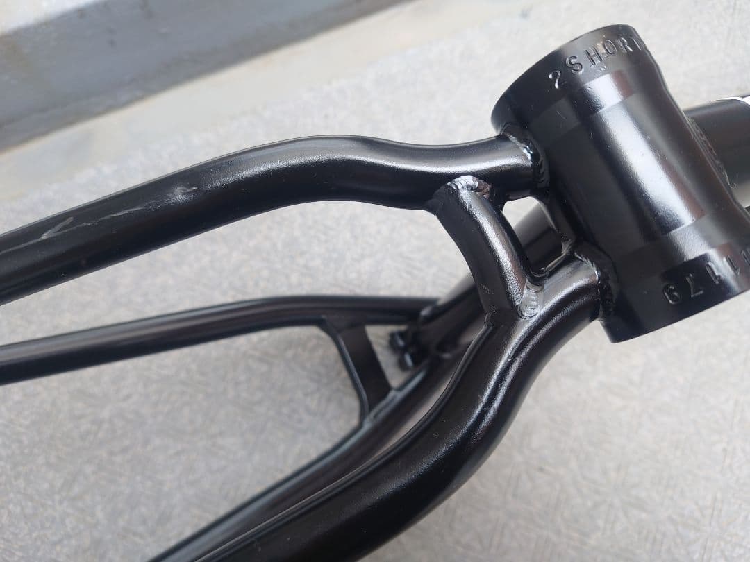 CULT SHORTY FRAME 20.75　BMXフレーム