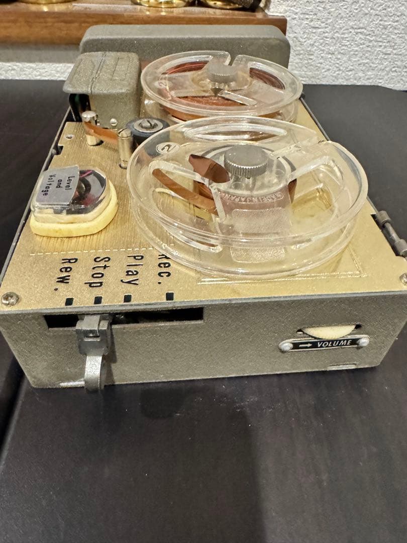 テープリコーダー　テーププレーヤー　ヴィンテージ￼ レア