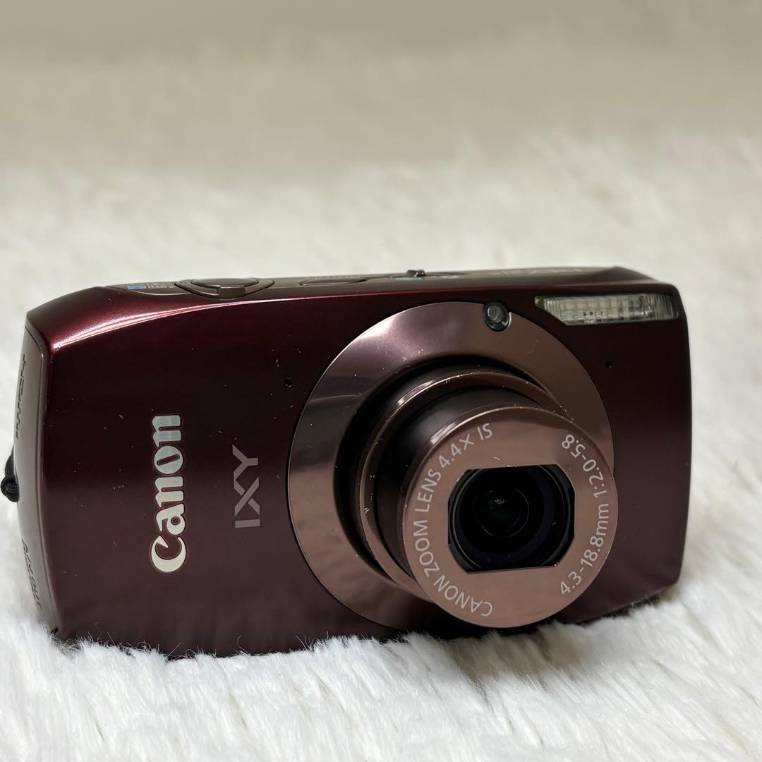 Canon カメラ　IXY 31S PC1584 充電器 コンデジ　動作品