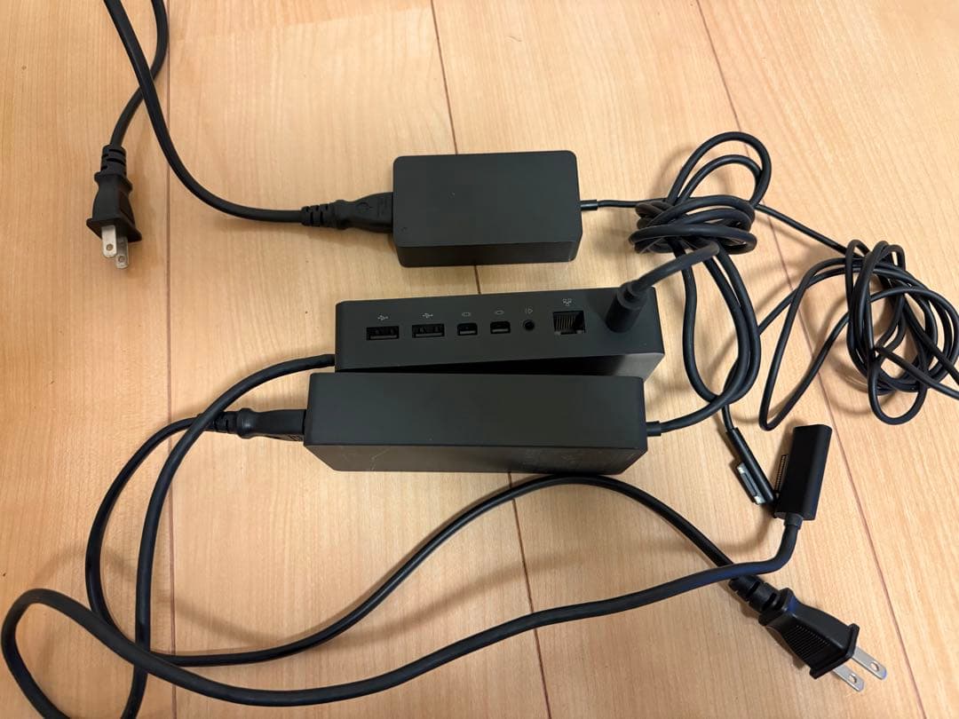 【美品】Microsoft Surface Pro 4 タイプカバー・Dock付